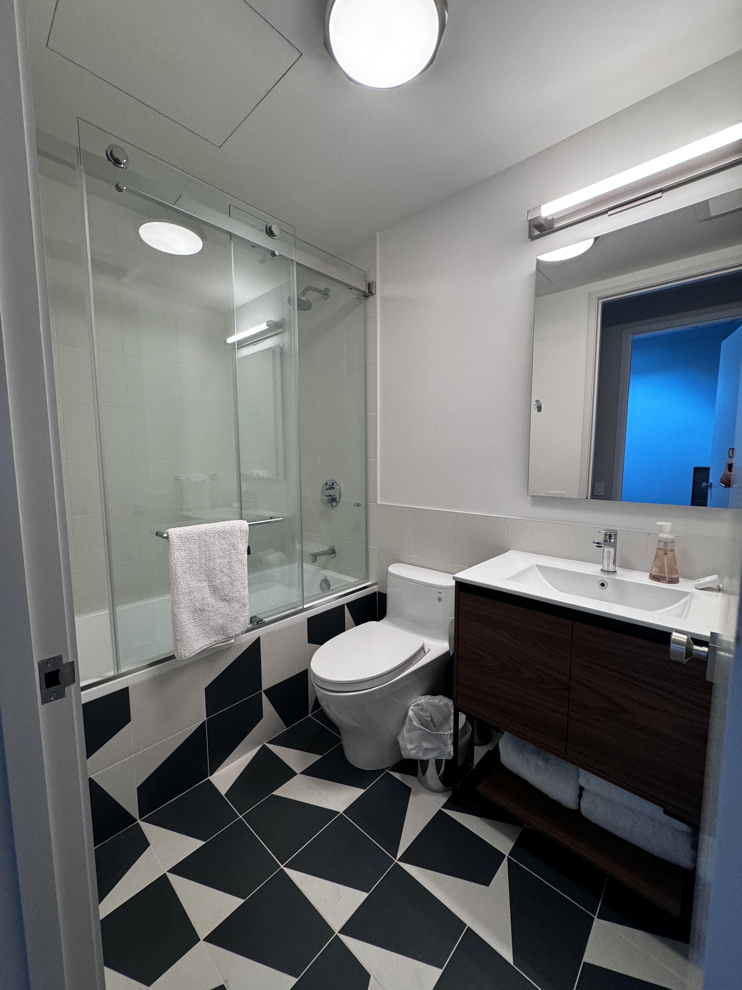 Bathroom — diamond tile